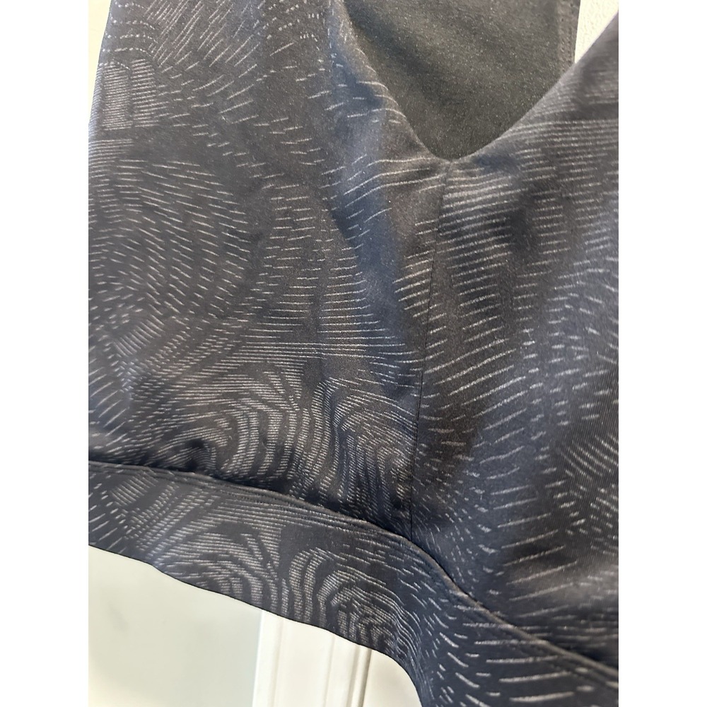 Fabletics Women's‎ Gray Sports Bra 3X - Picture 2 of 5